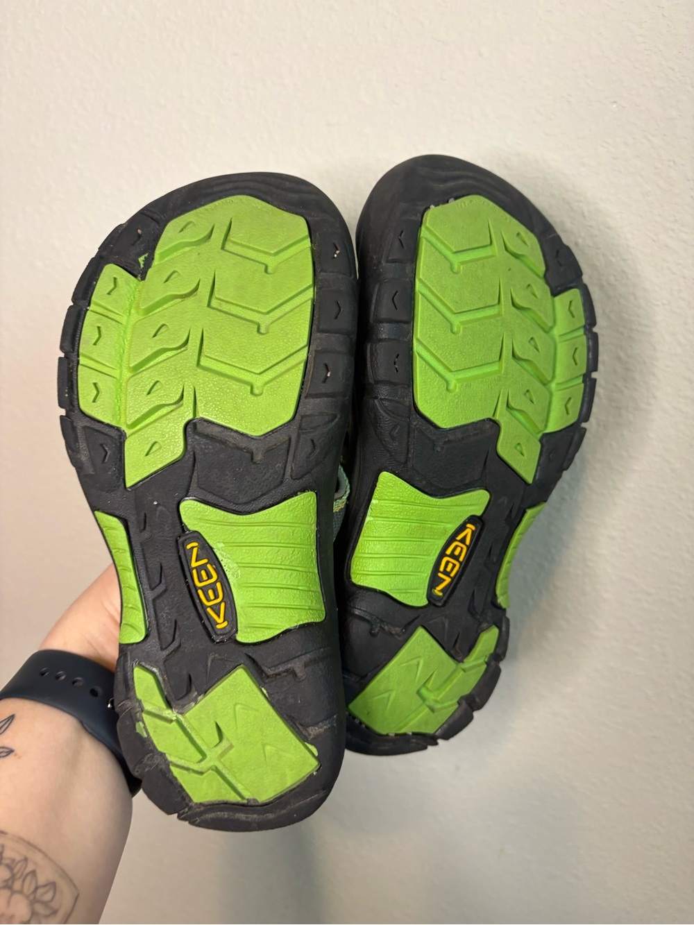 Keen Kids Gray and Lime Sport Sandals - Picture 3 of 4